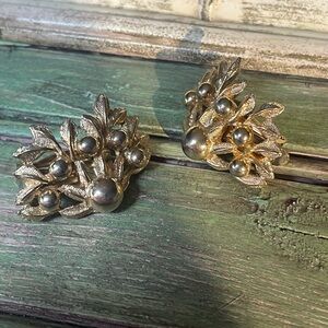 Classic child clip ons